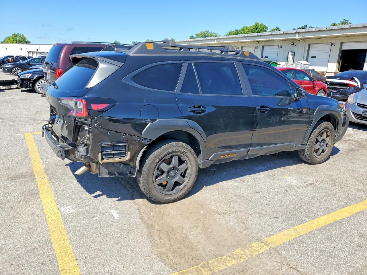 4S4BTGUD5R3190441 · 2024 SUBARU OUTBACK · 3/14