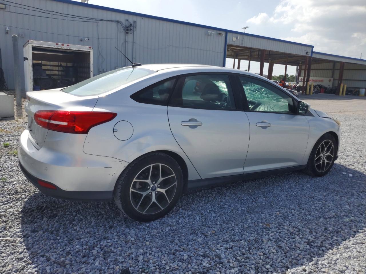 1FADP3H20HL346098 · 2017 FORD FOCUS · 3/13