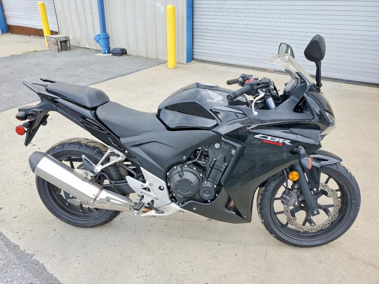 2015 HONDA CBR500