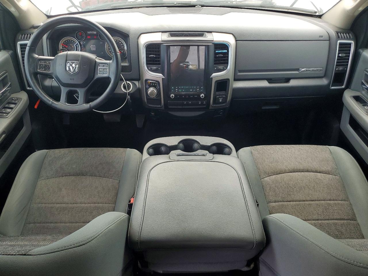 1C6RR6LG4HS824924 · 2017 RAM 1500 · 8/12