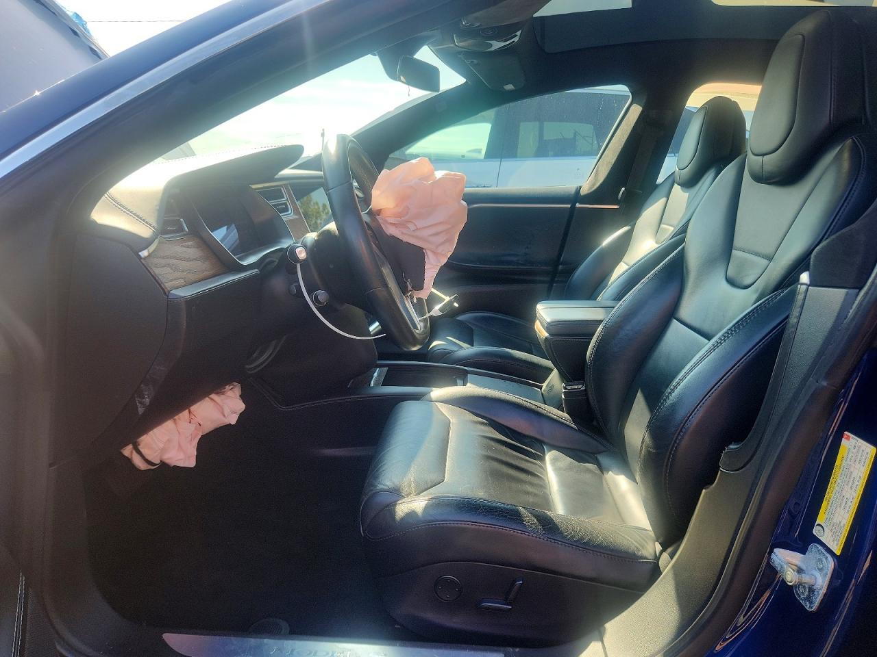 5YJSA1E1XHF208784 · 2017 TESLA MODEL S · 7/14