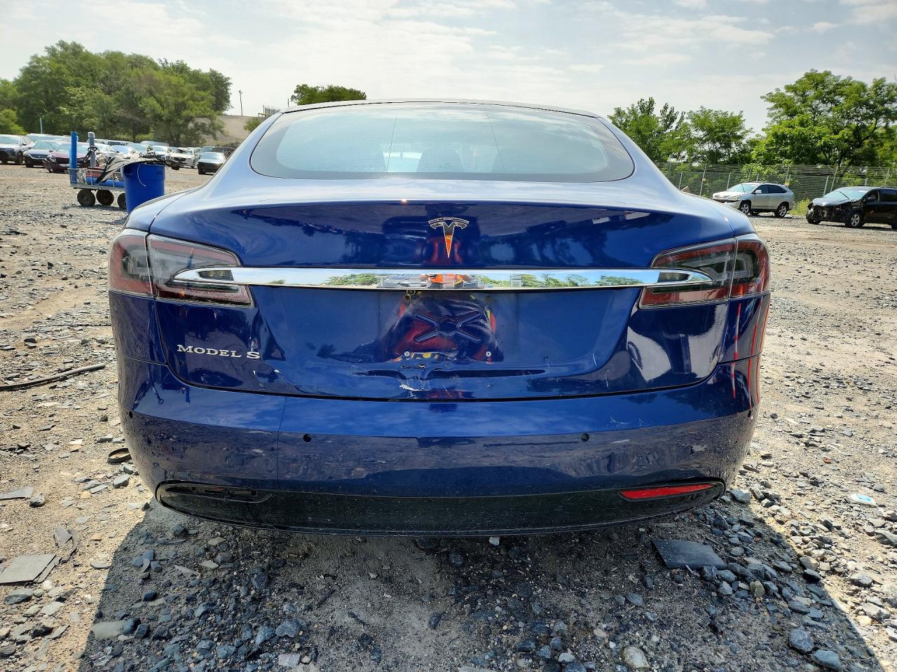 5YJSA1E1XHF208784 · 2017 TESLA MODEL S · 6/14