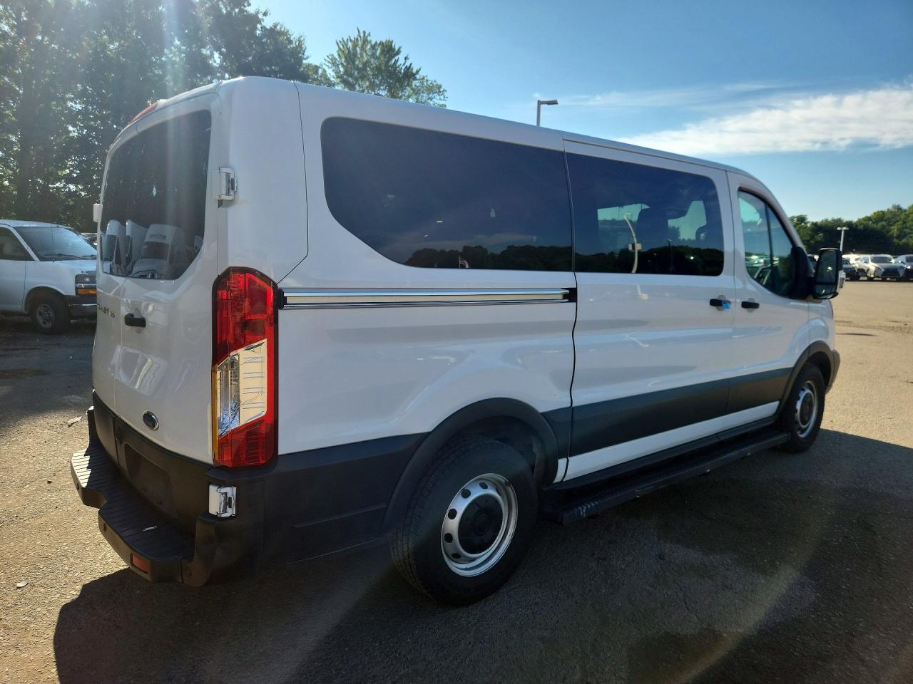 1FMZK1YM3KKB79233 · 2019 FORD TRANSIT · 3/13