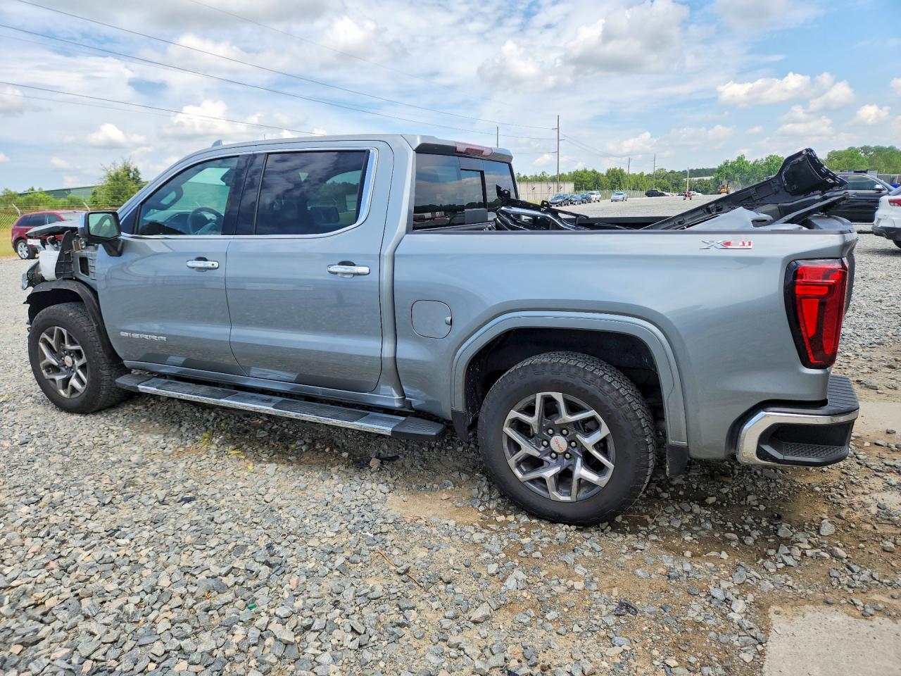 1GTUUDE82TZ137887 · 2026 GMC SIERRA · 2/13