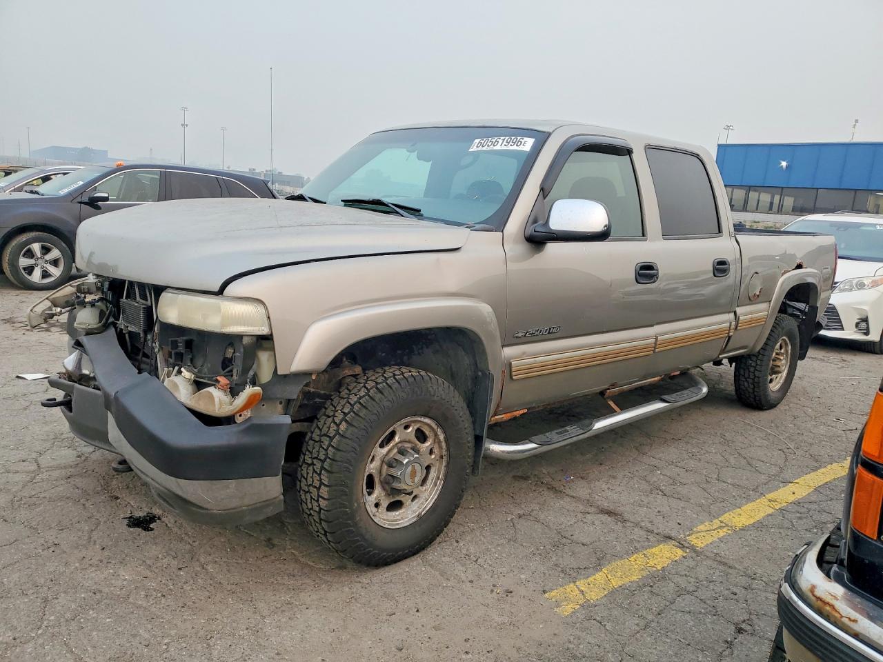 1GCHK23UX2F113879 · 2002 CHEVROLET SILVERADO