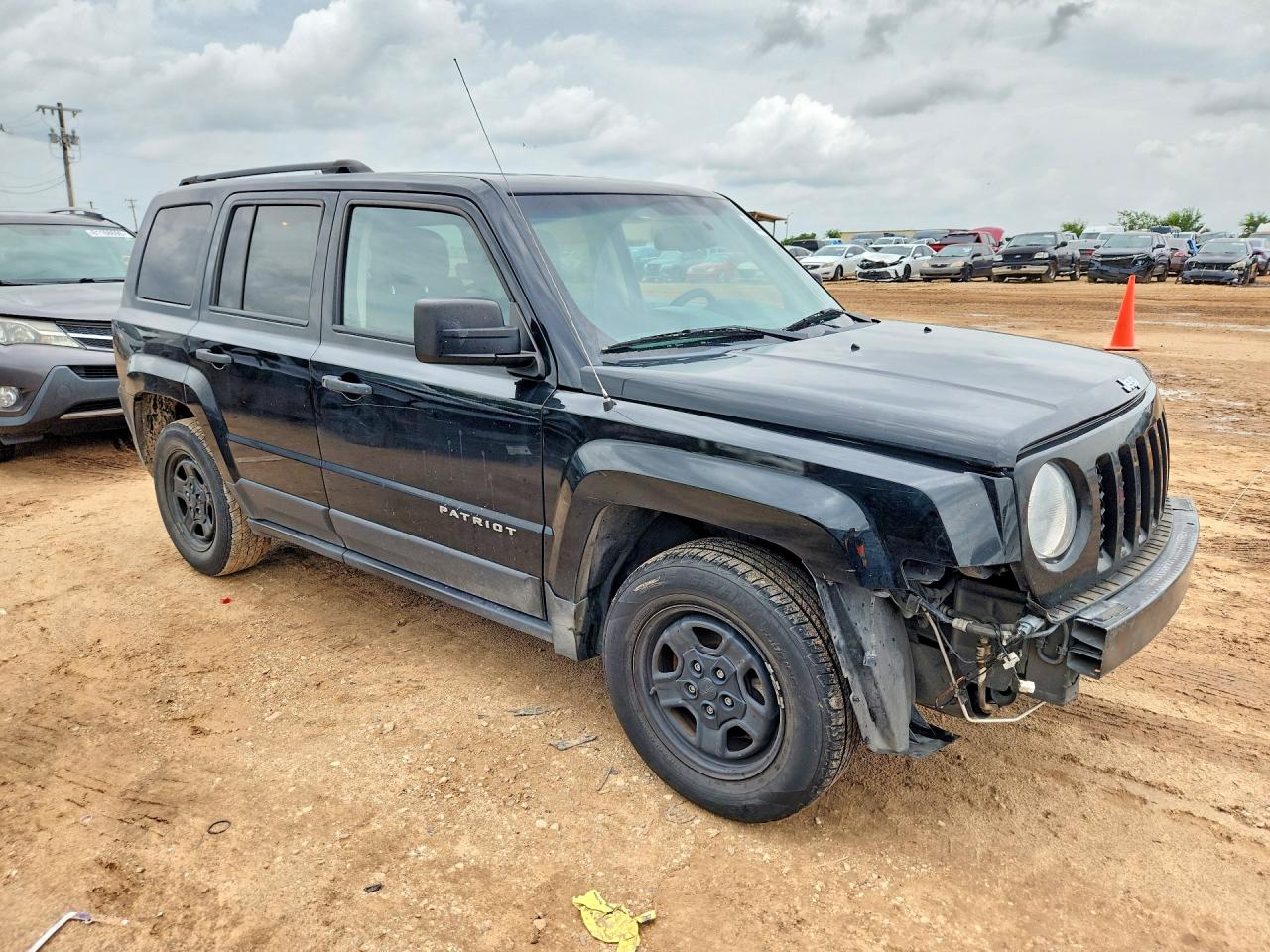 1C4NJPBA9HD156835 · 2017 JEEP PATRIOT · 4/13