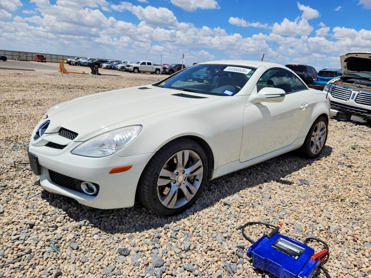 WDBWK58F49F190808 · 2009 MERCEDES-BENZ SLK