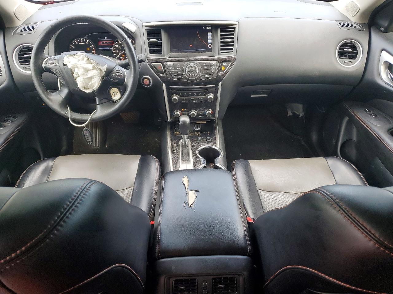 5N1DR2MN5KC647399 · 2019 NISSAN PATHFINDER · 8/13