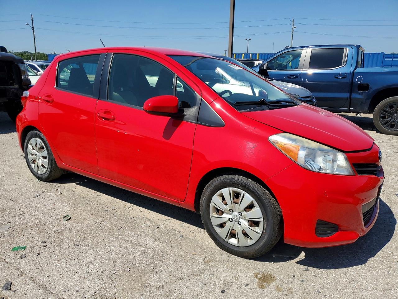 JTDKTUD33CD519424 · 2012 TOYOTA YARIS · 4/13