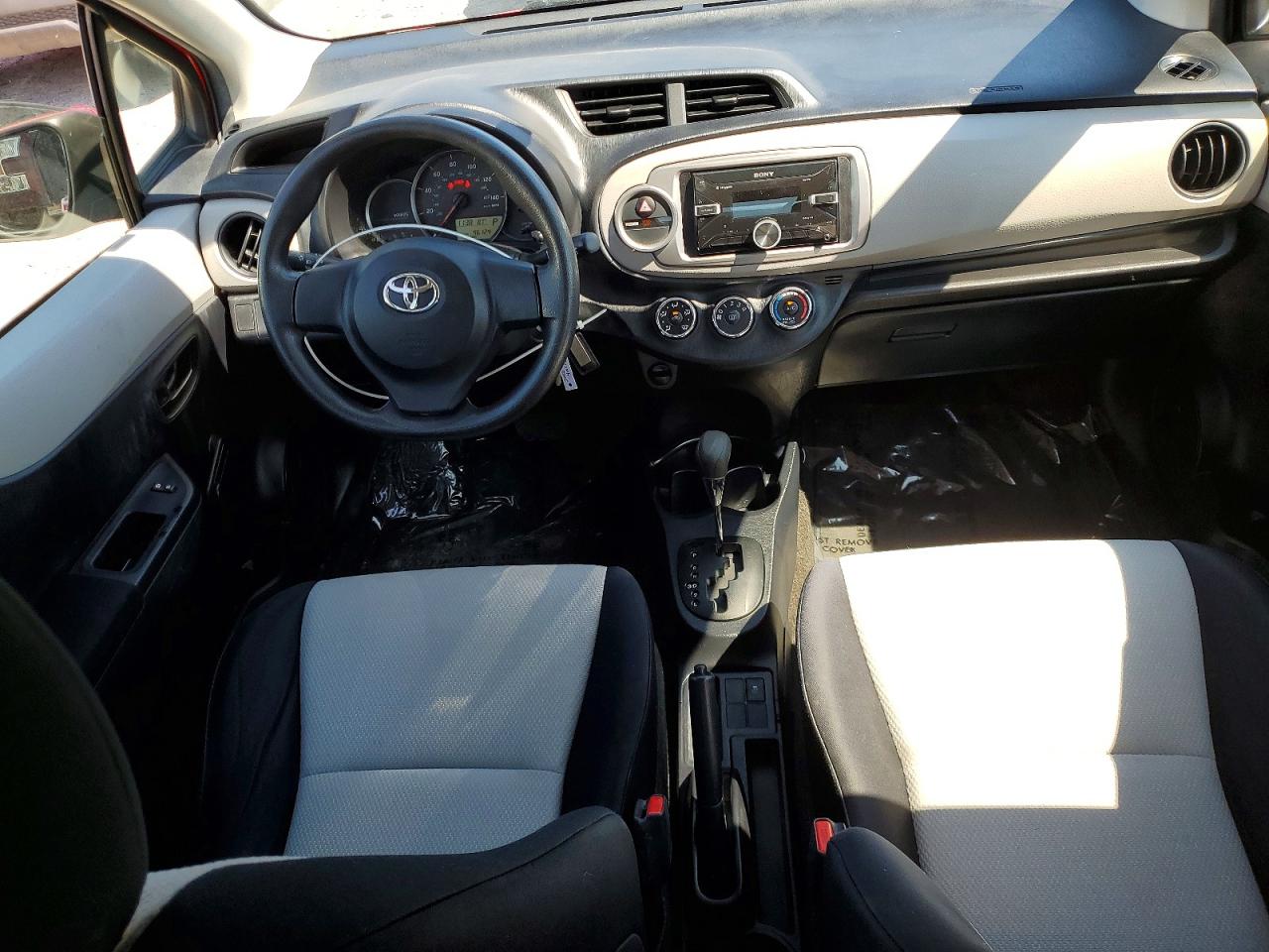 JTDKTUD33CD519424 · 2012 TOYOTA YARIS · 8/13