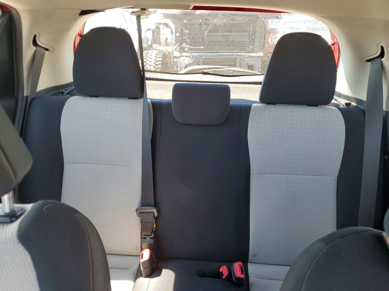 JTDKTUD33CD519424 · 2012 TOYOTA YARIS · 10/13