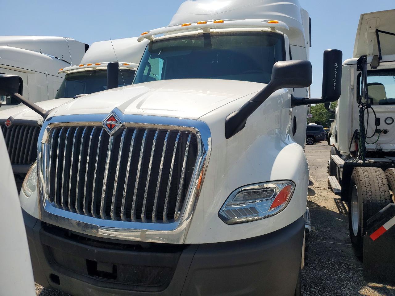 3HSDZAPR6KN333659 · 2019 INTERNATIONAL LT625 · 5/14