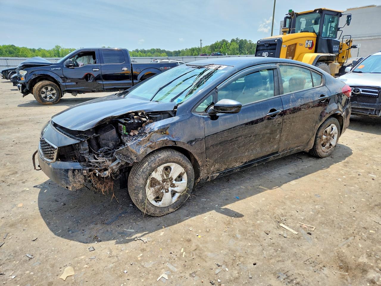3KPFK4A72HE044656 · 2017 KIA FORTE