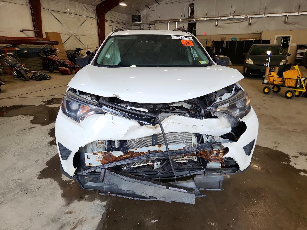 2T3BFREV6JW747079 · 2018 TOYOTA RAV4 · 5/13