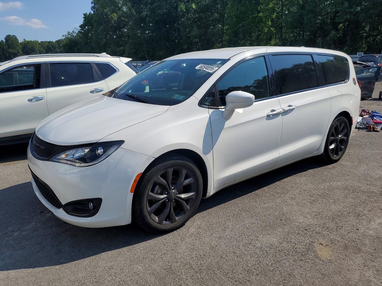 2C4RC1FGXKR506808 · 2019 CHRYSLER PACIFICA