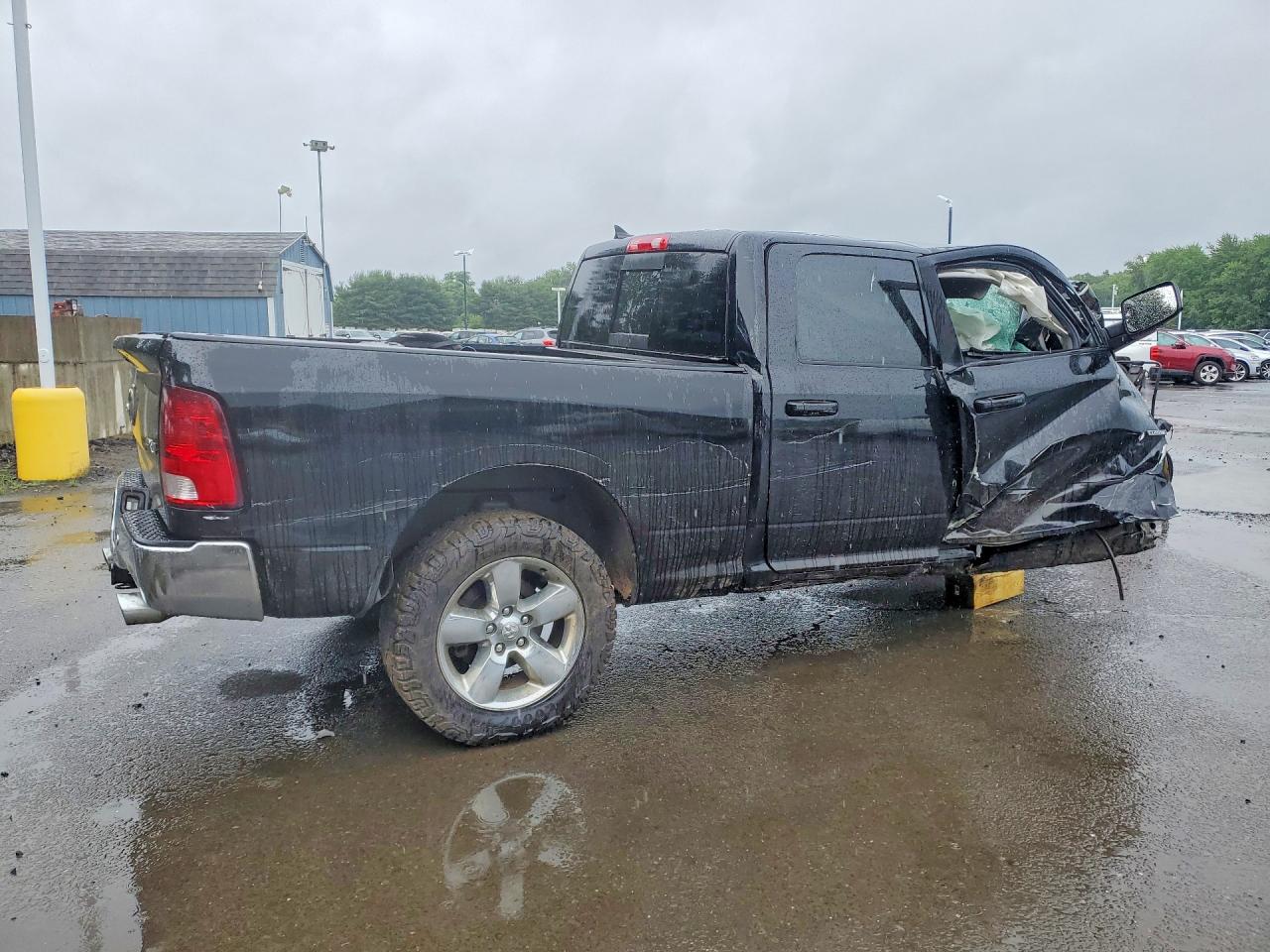 1C6RR7TT2KS614803 · 2019 RAM 1500 CLASSIC · 3/13
