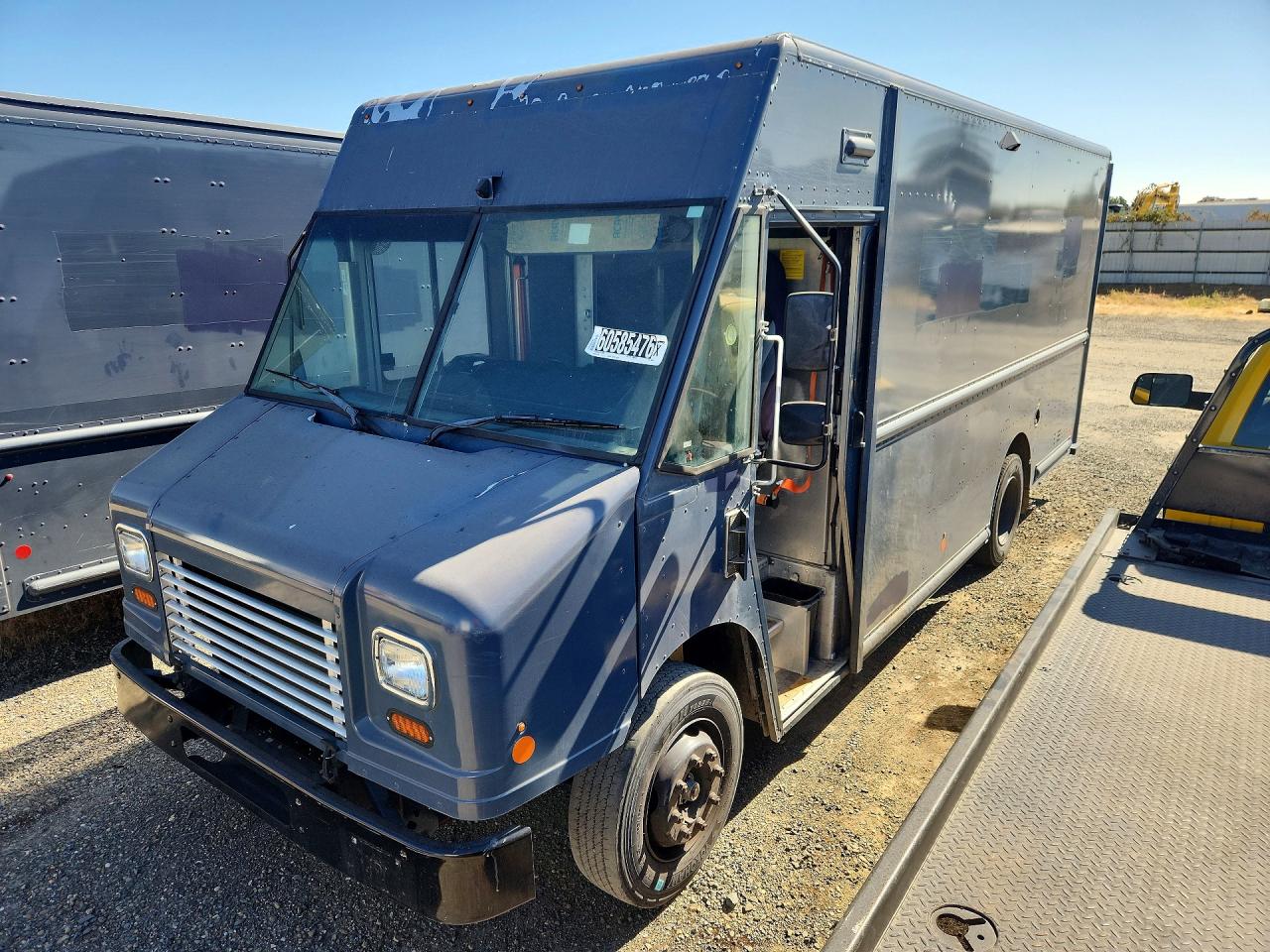 4UZAC2EA9MCMN0111 · 2021 FREIGHTLINER CHASSIS
