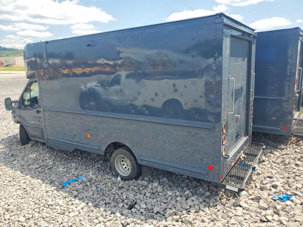 1FDDF6P83MKA55062 · 2021 FORD TRANSIT · 2/13