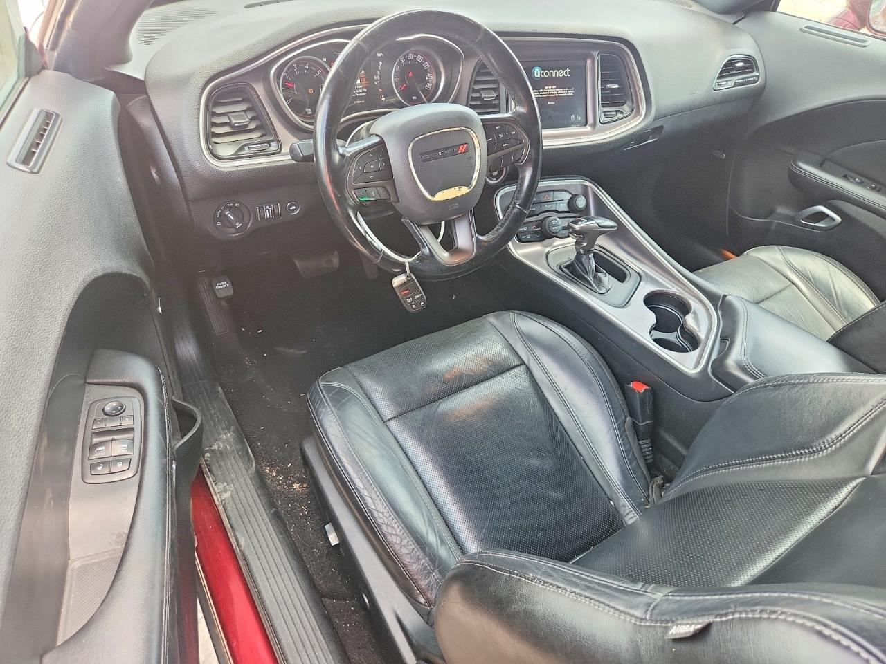 2C3CDZAG0KH751829 · 2019 DODGE CHALLENGER · 8/12