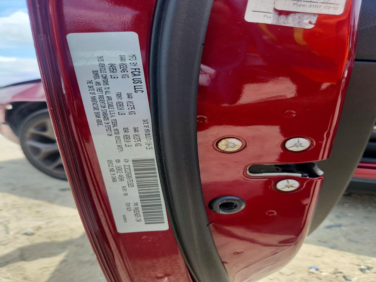 2C3CDZAG0KH751829 · 2019 DODGE CHALLENGER · 12/12