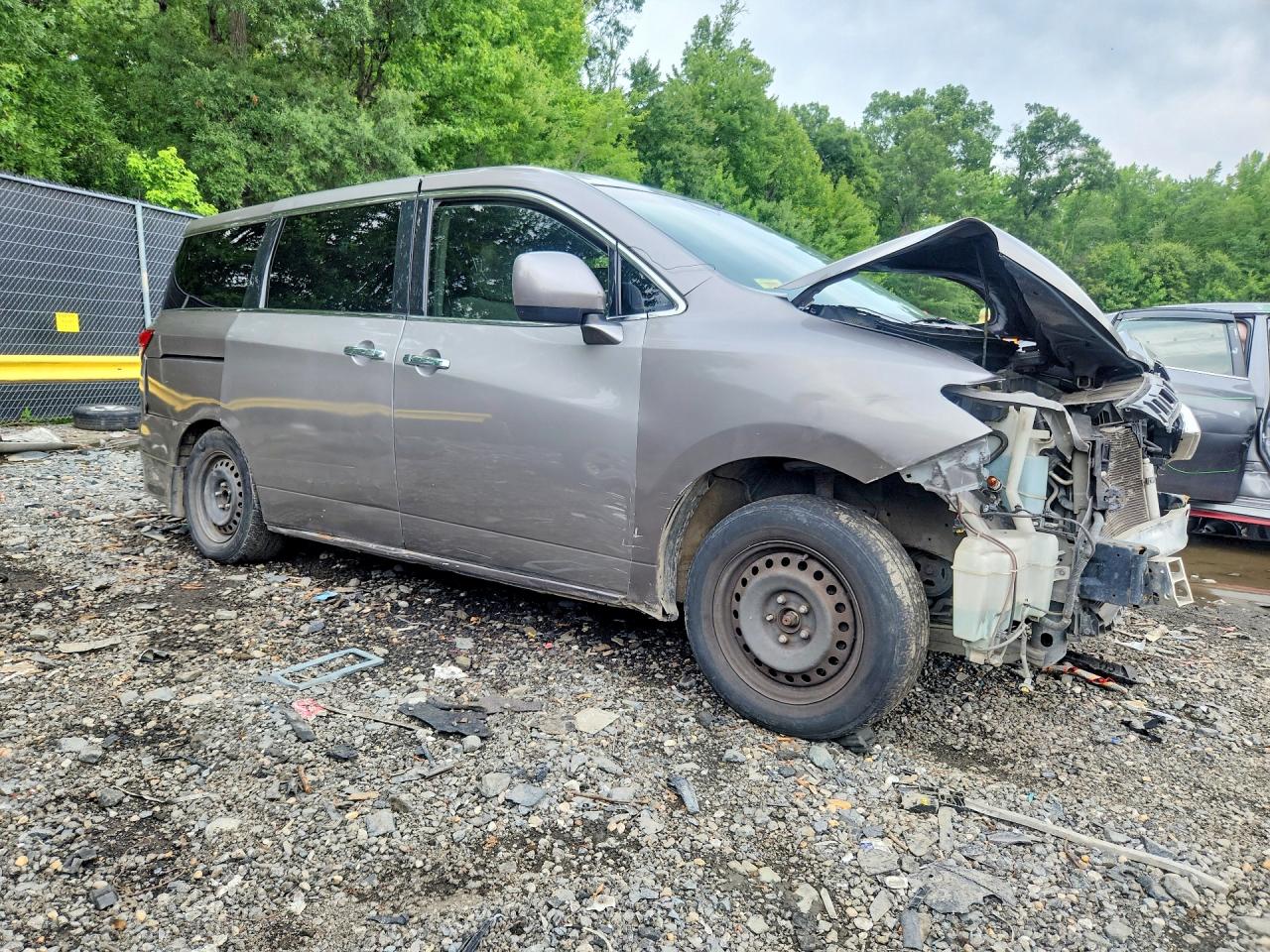 JN8AE2KP8B9007325 · 2011 NISSAN QUEST · 4/13
