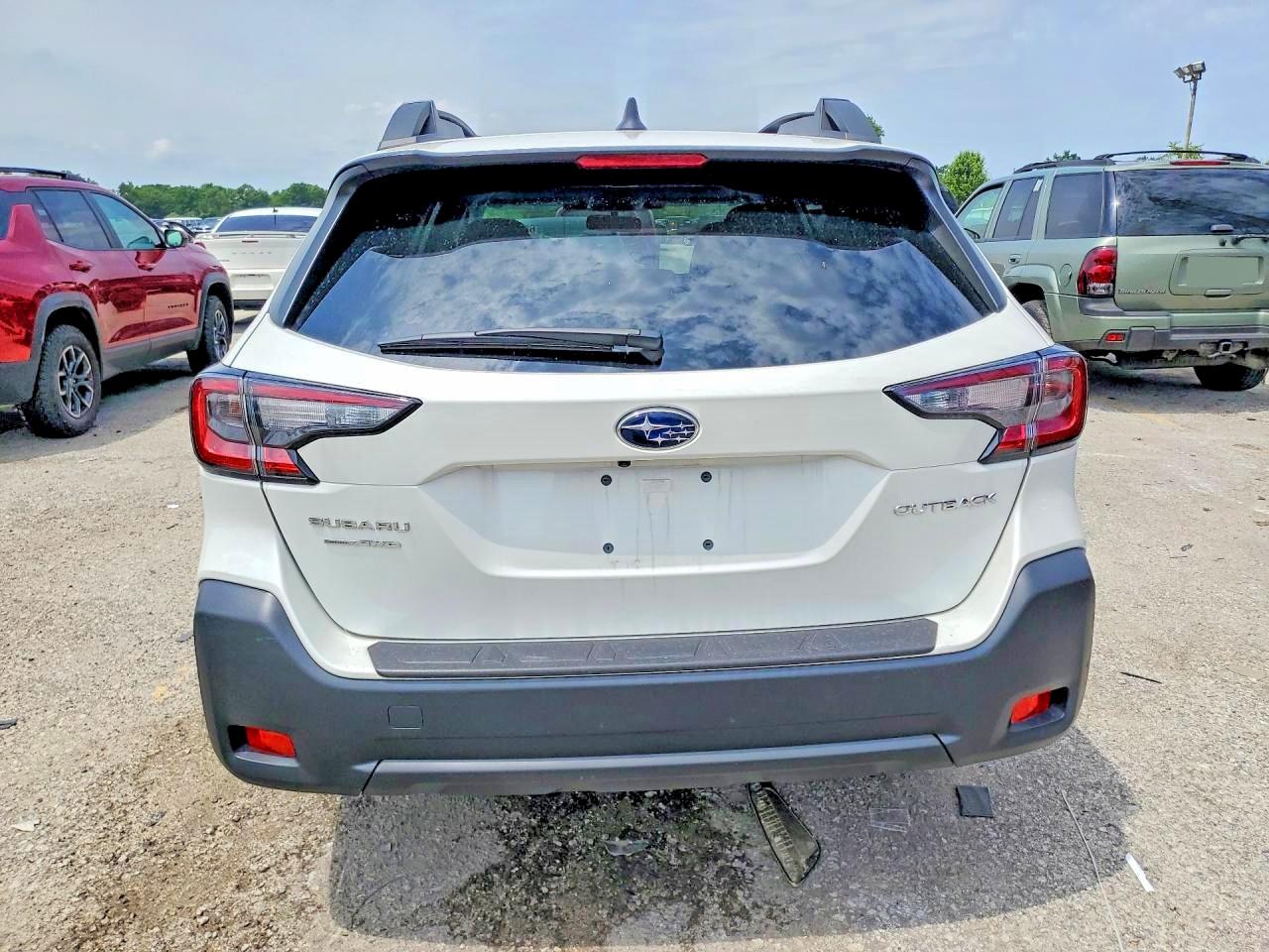 4S4BTAFC0S3238922 · 2025 SUBARU OUTBACK · 6/13