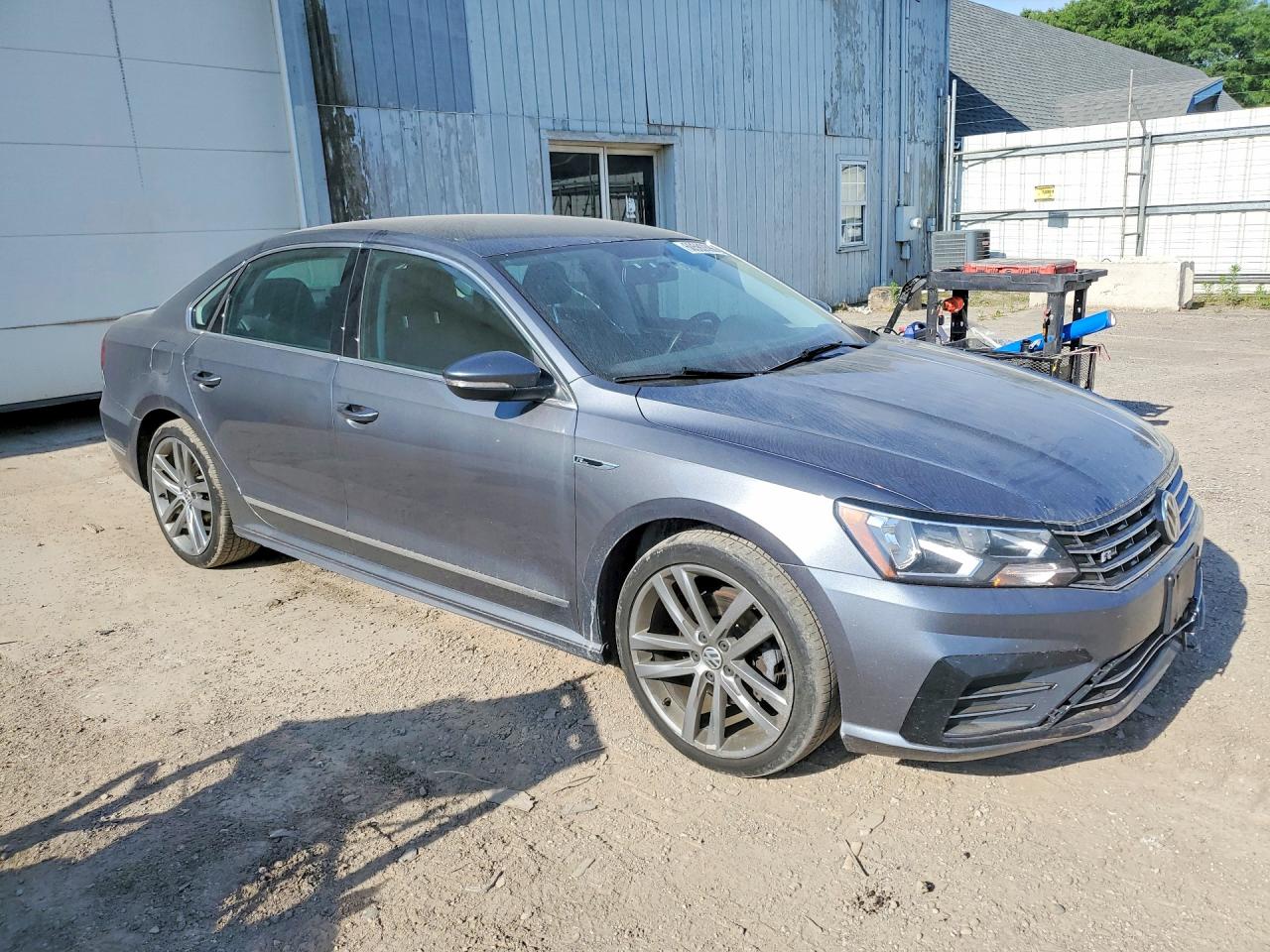1VWDT7A34HC063619 · 2017 VOLKSWAGEN PASSAT · 4/12