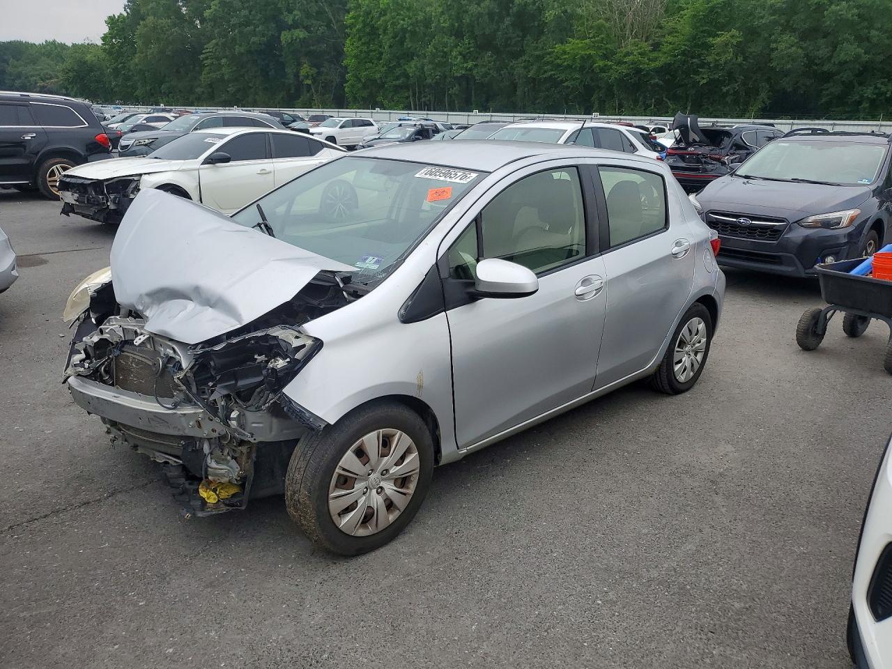 JTDKTUD30DD569974 · 2013 TOYOTA YARIS