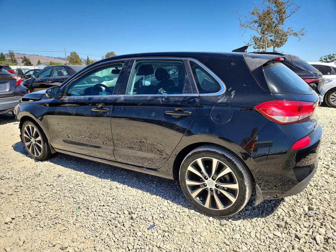 KMHH35LE2LU142115 · 2020 HYUNDAI ELANTRA GT · 2/12