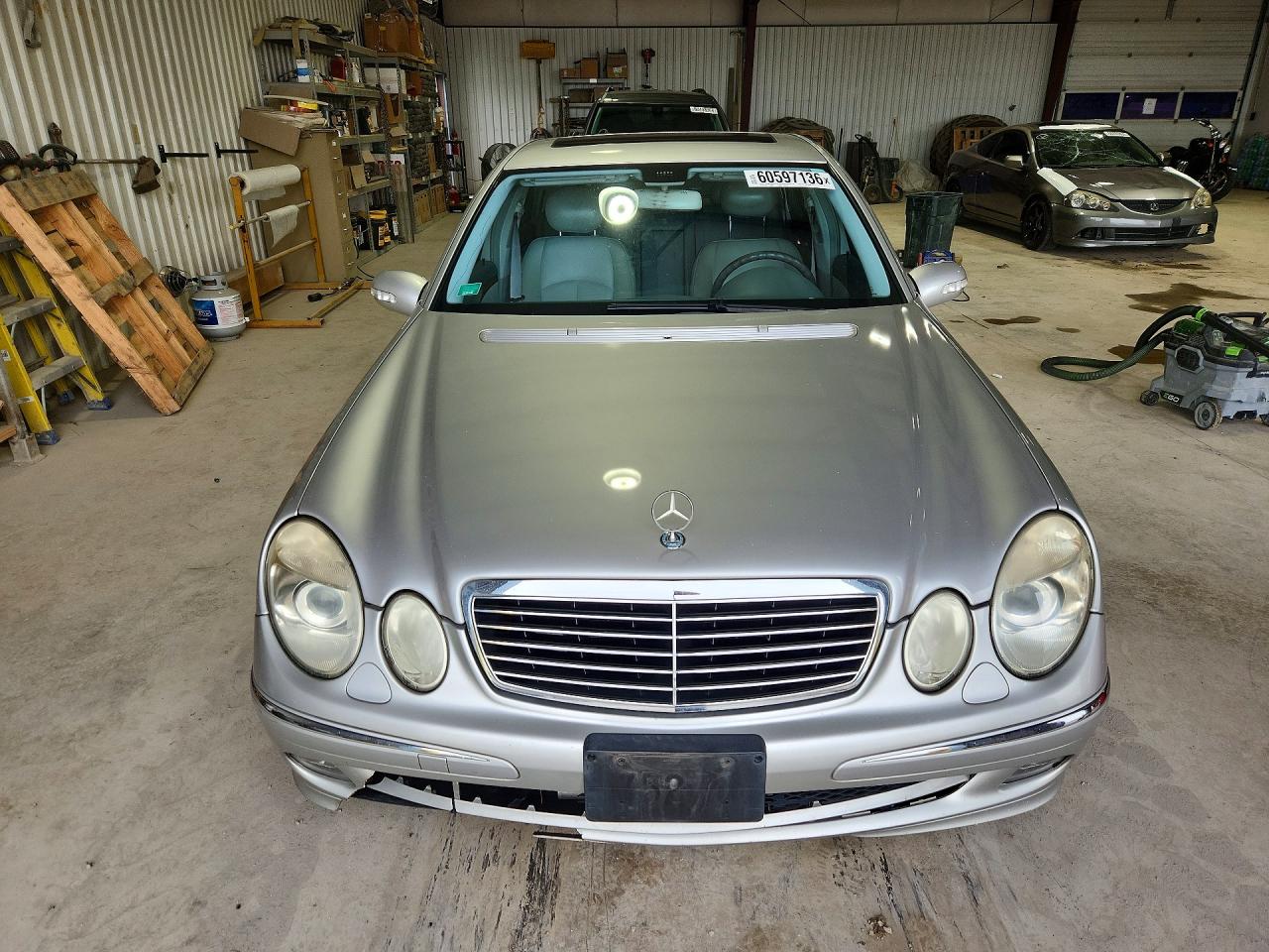 WDBUF83J25X187046 · 2005 MERCEDES-BENZ E · 5/12