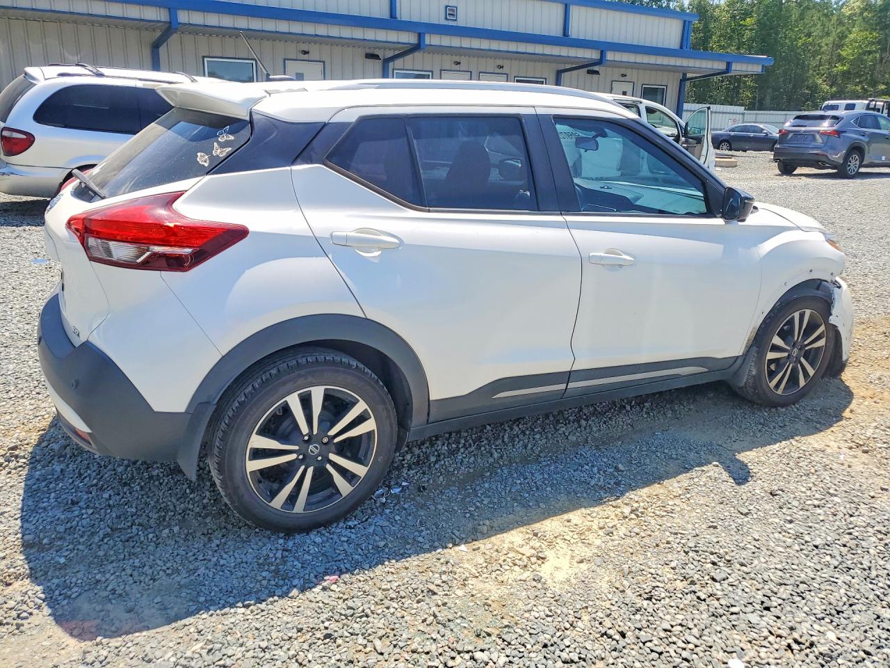 3N1CP5DVXLL578502 · 2020 NISSAN KICKS · 3/13