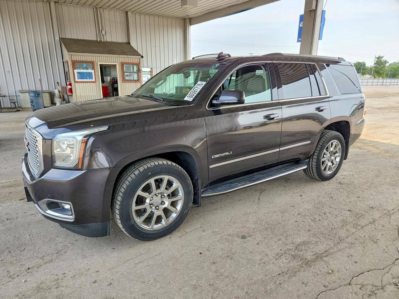 1GKS2CKJ9HR179757 · 2017 GMC YUKON