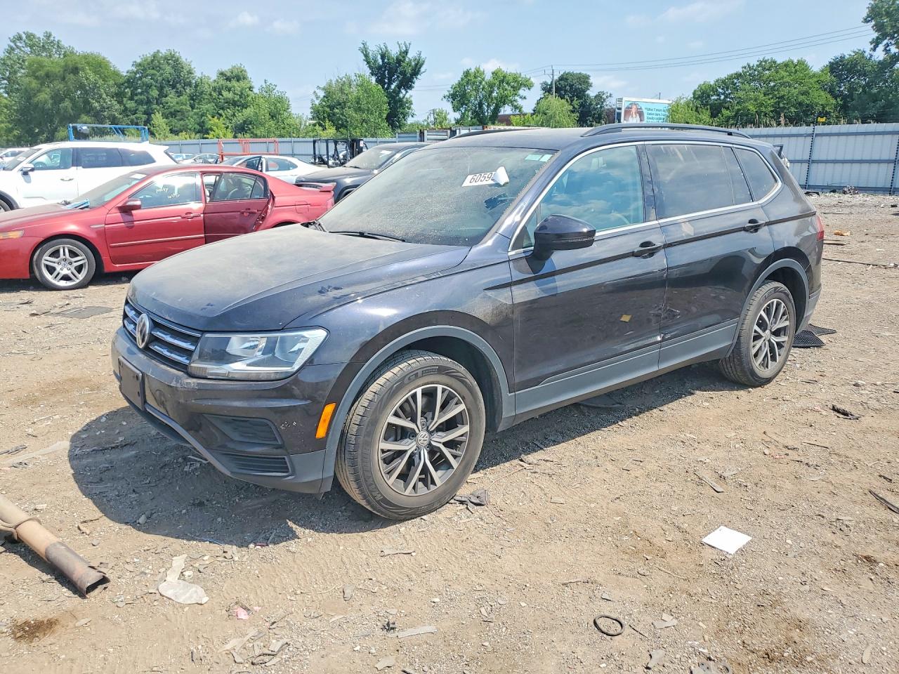 3VV2B7AXXKM143286 · 2019 VOLKSWAGEN TIGUAN