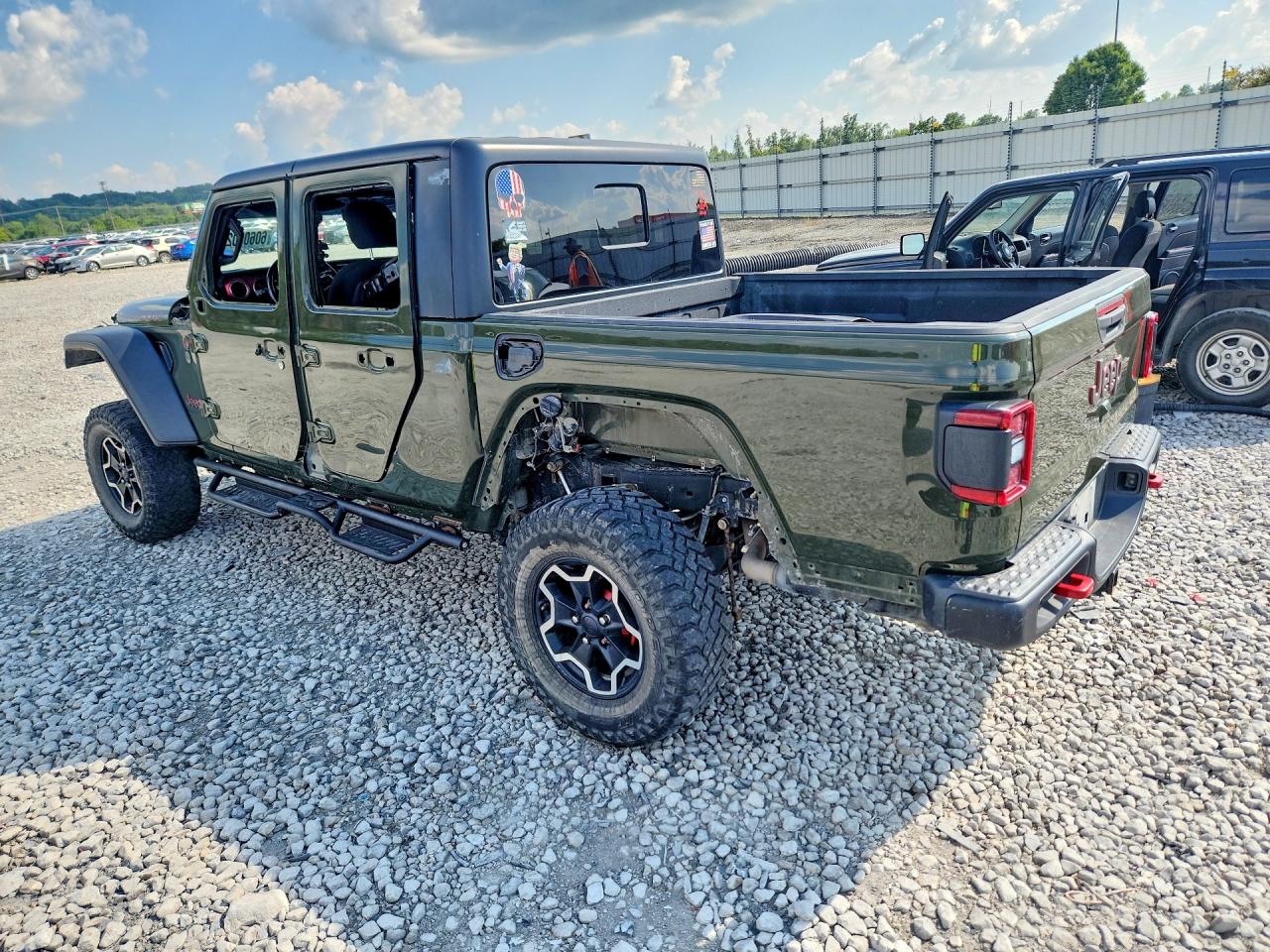 1C6JJTBG5NL109421 · 2022 JEEP GLADIATOR · 2/13