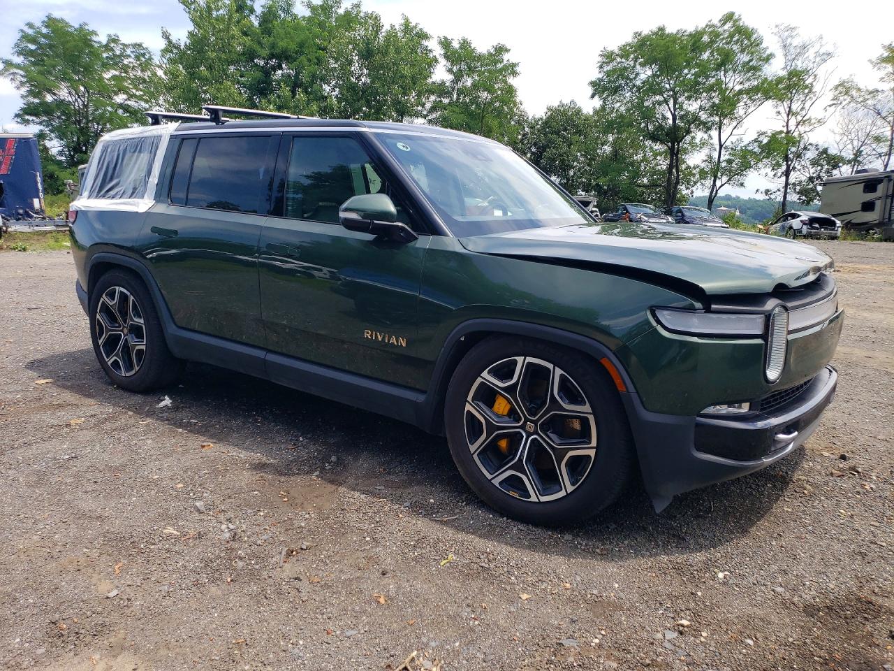 7PDSGABLXPN020988 · 2023 RIVIAN R1S · 4/13