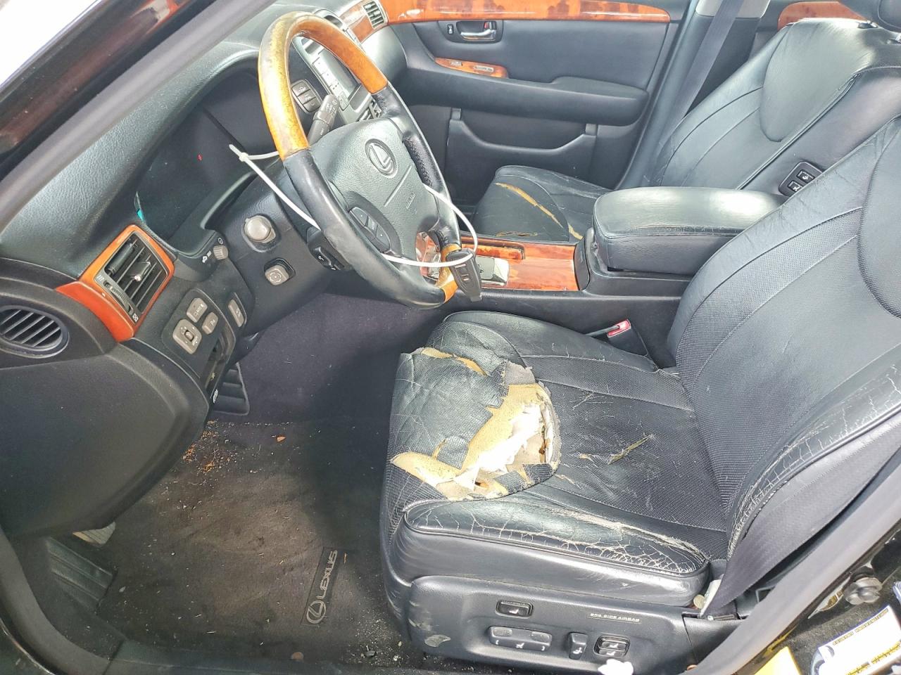 JTHBN36F440146106 · 2004 LEXUS LS · 7/12