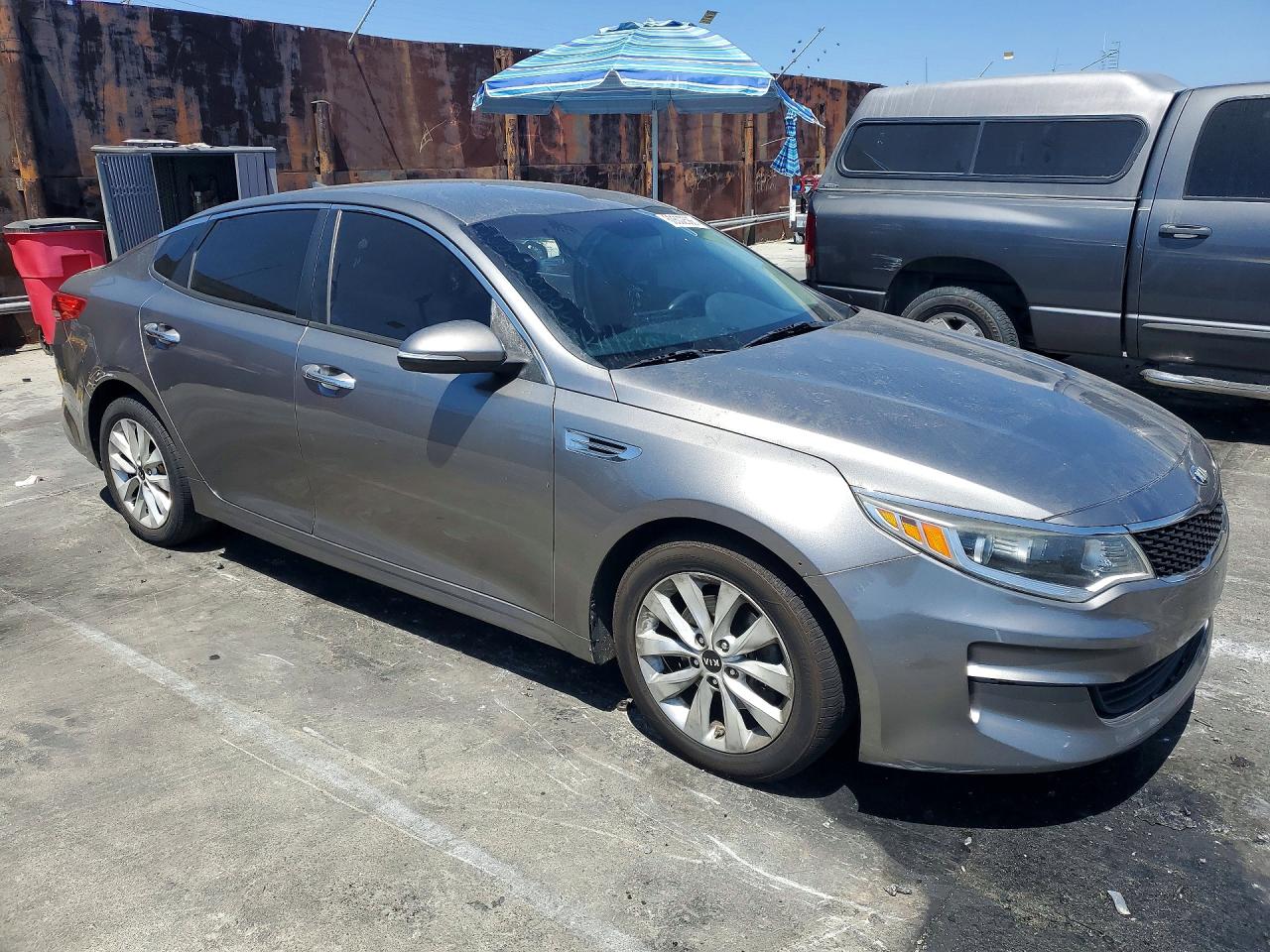 5XXGT4L30GG004917 · 2016 KIA OPTIMA · 4/12