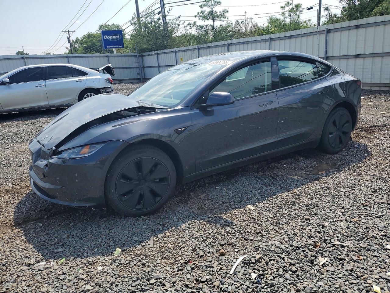 5YJ3E1EA8SF895313 · 2025 TESLA MODEL 3