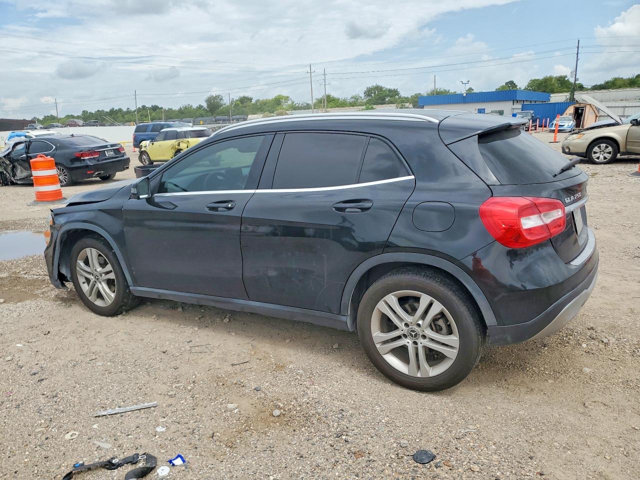WDCTG4EB5LU021847 · 2020 MERCEDES-BENZ GLA · 2/12