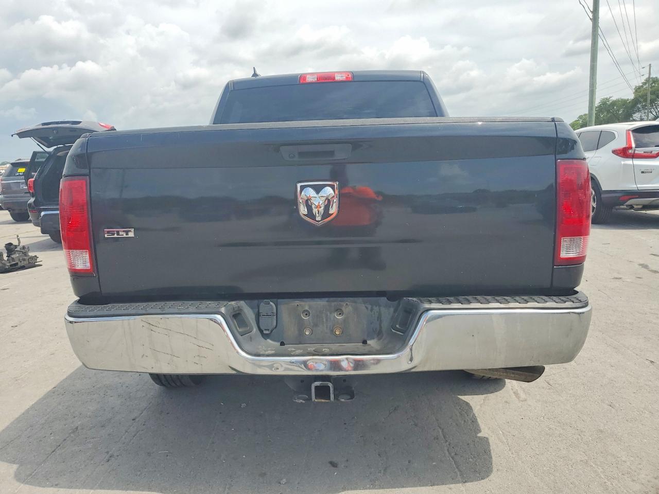 1C6RR6LT4KS549124 · 2019 RAM 1500 CLASSIC · 6/12