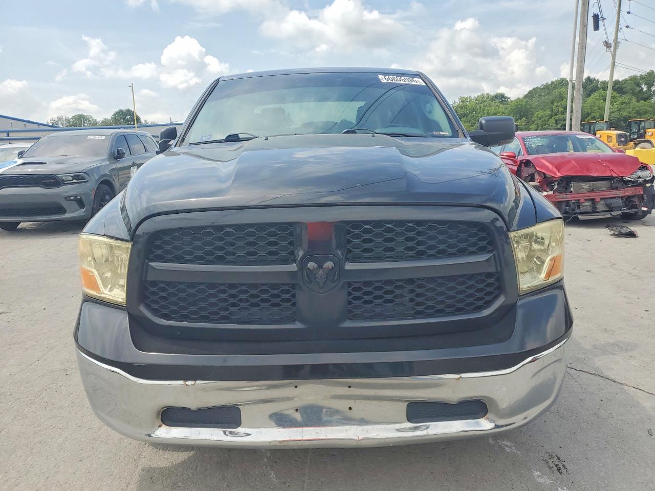 1C6RR6LT4KS549124 · 2019 RAM 1500 CLASSIC · 5/12