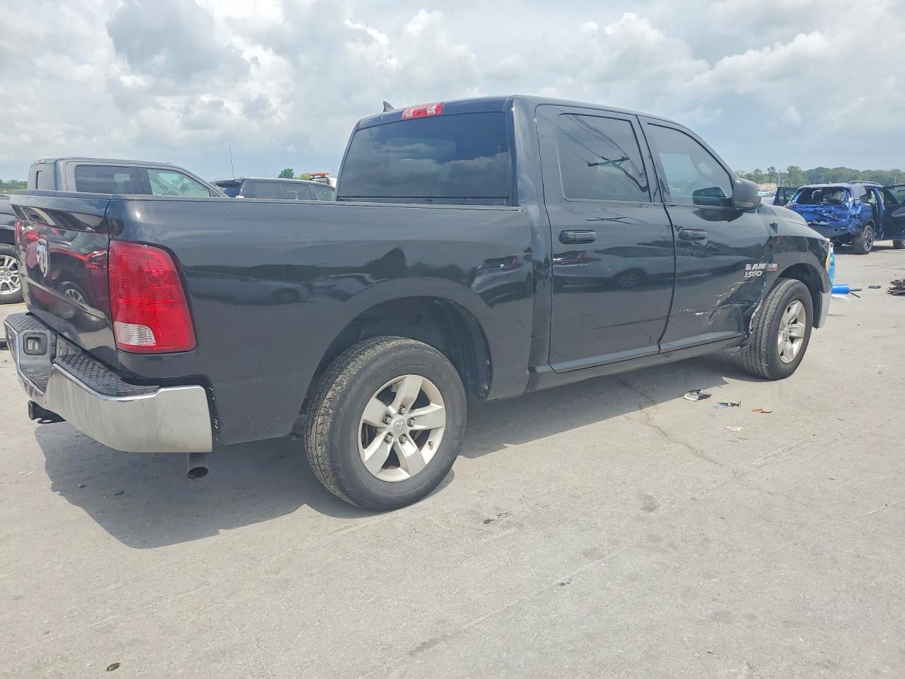 1C6RR6LT4KS549124 · 2019 RAM 1500 CLASSIC · 3/12