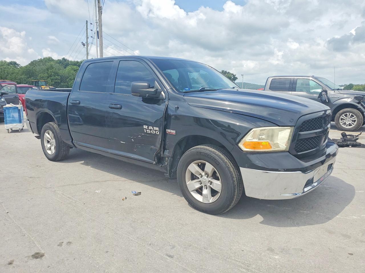 1C6RR6LT4KS549124 · 2019 RAM 1500 CLASSIC · 4/12