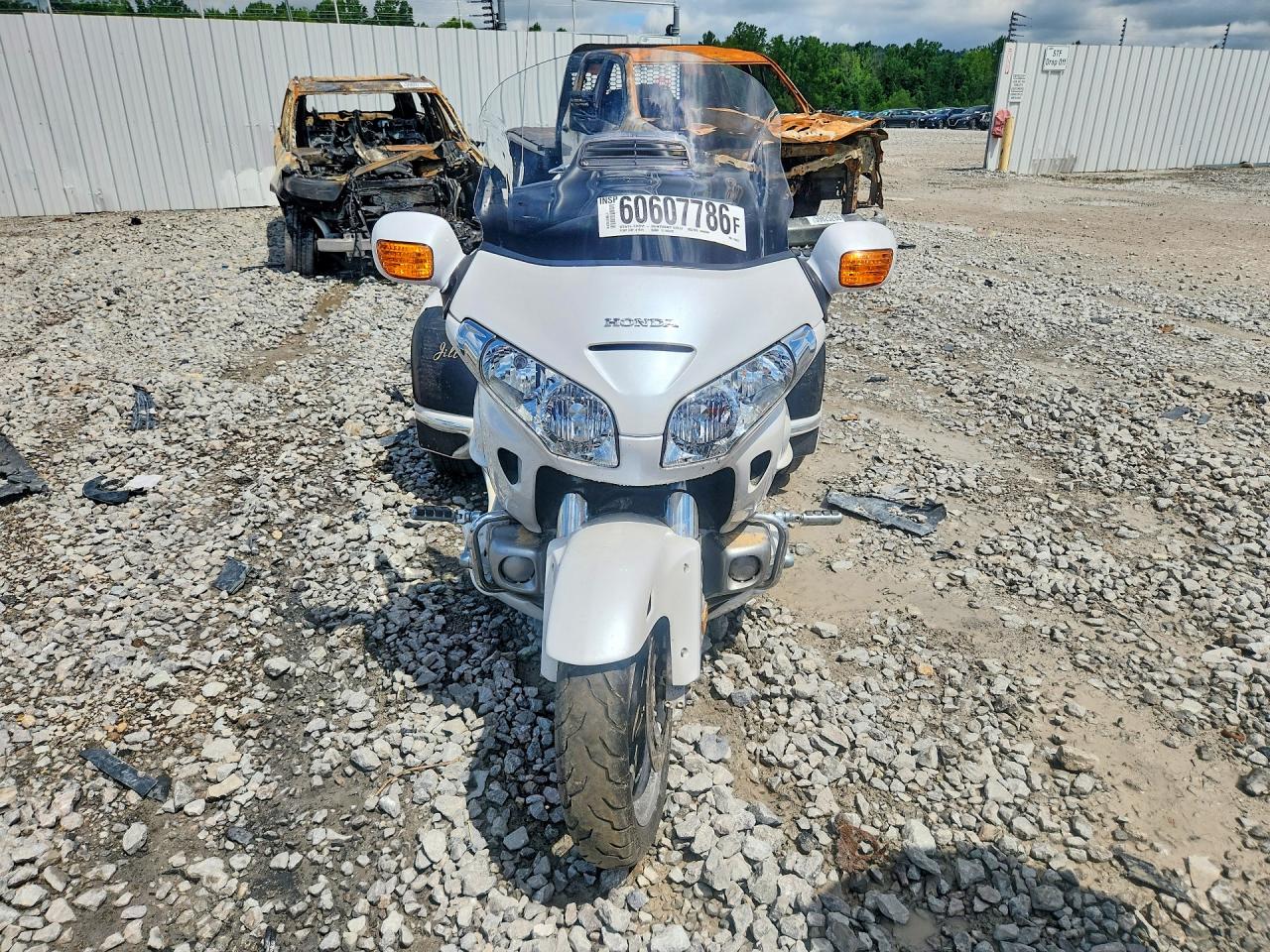 1HFSC47F78A712017 · 2008 HONDA GL1800 · 2/9