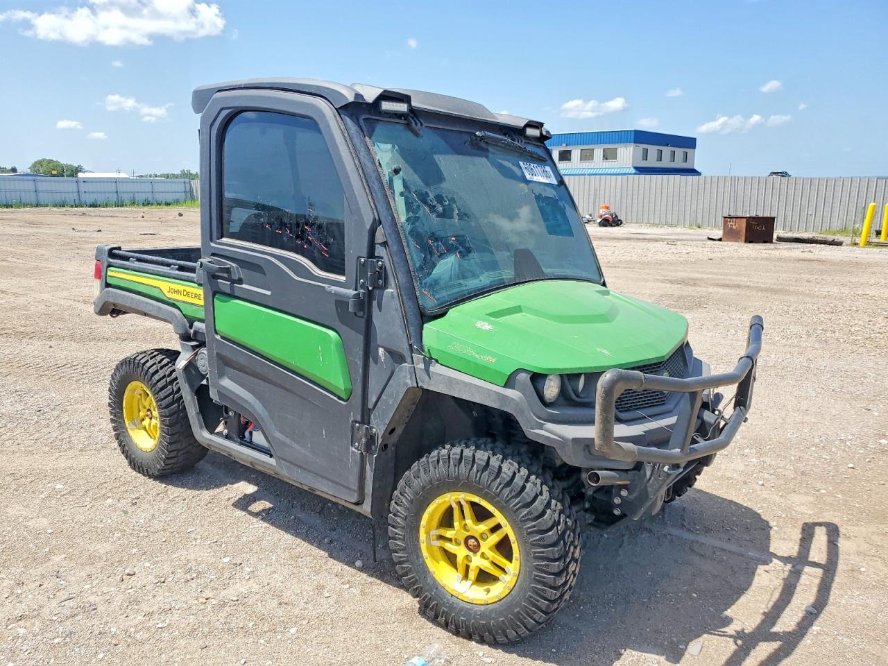 2023 JOHN DEERE GATOR