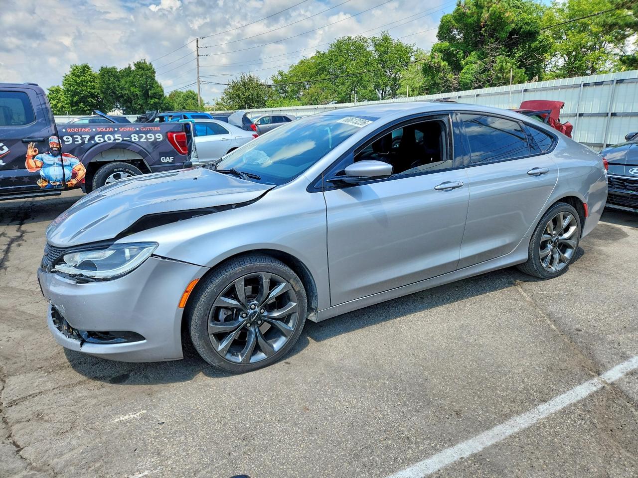 1C3CCCBGXFN643990 · 2015 CHRYSLER 200
