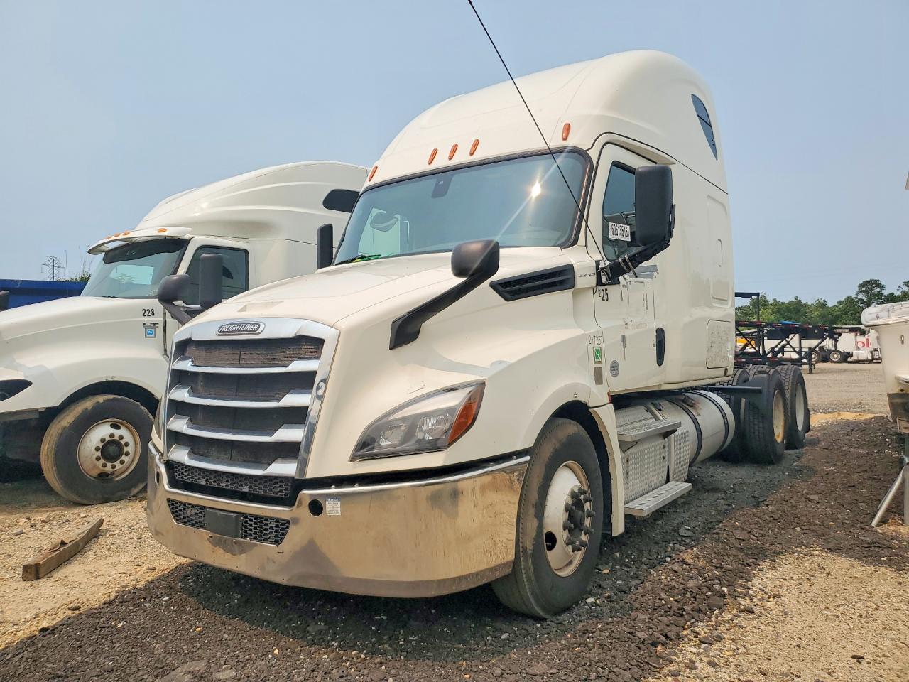 3AKJHHDR0KSKP0705 · 2019 FREIGHTLINER CASCADIA 126