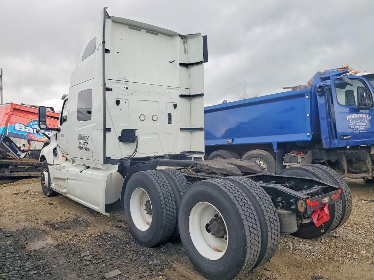 3HSDZAPR5KN405449 · 2019 INTERNATIONAL LT625 · 2/14