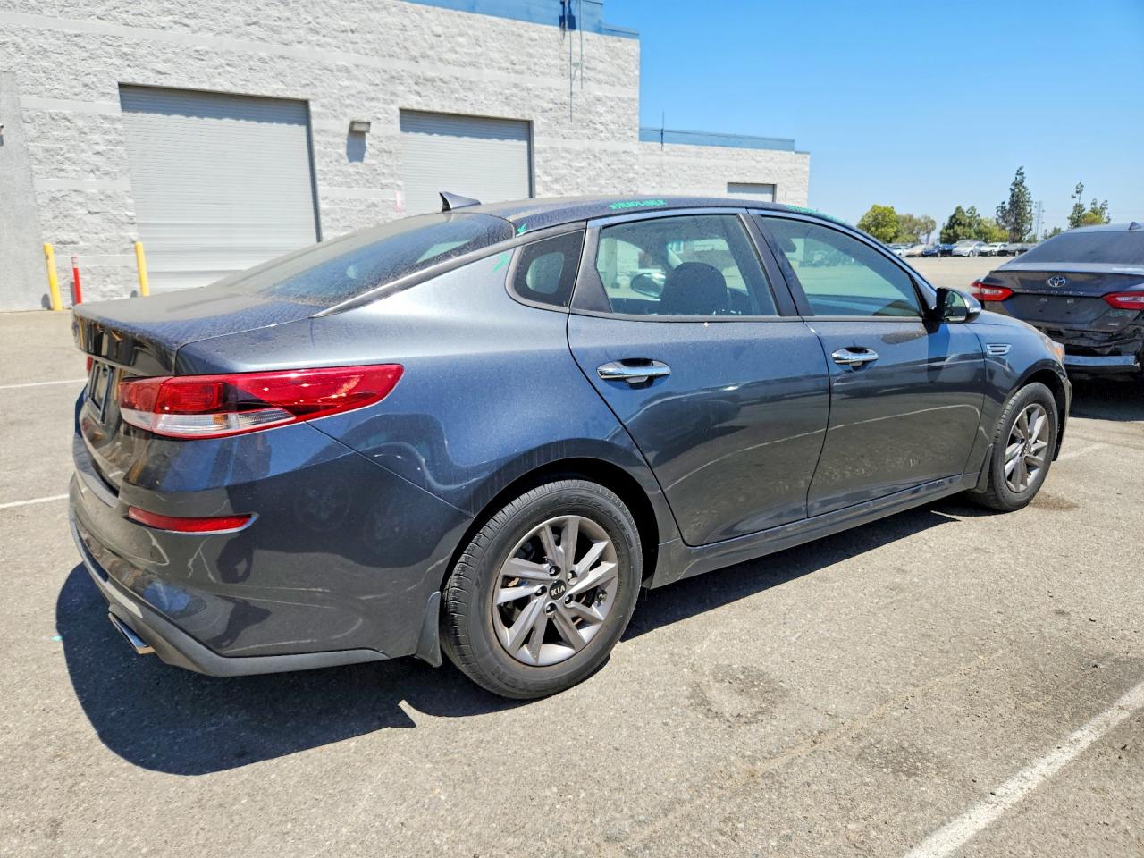 5XXGT4L36LG438320 · 2020 KIA OPTIMA · 3/13