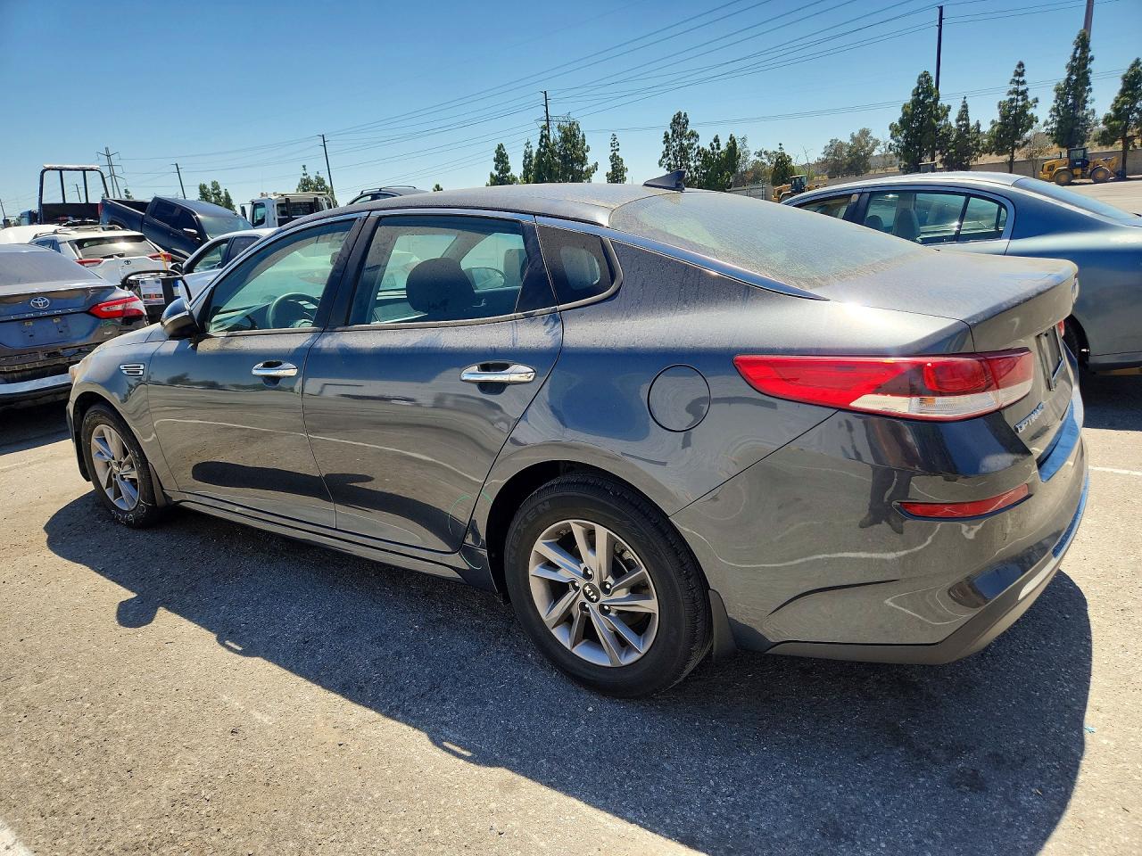 5XXGT4L36LG438320 · 2020 KIA OPTIMA · 2/13